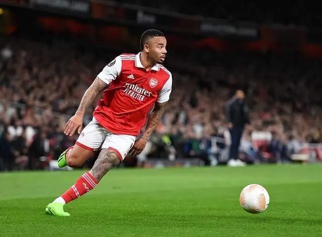  里昂客场遭逆转，争四形势急转直下  